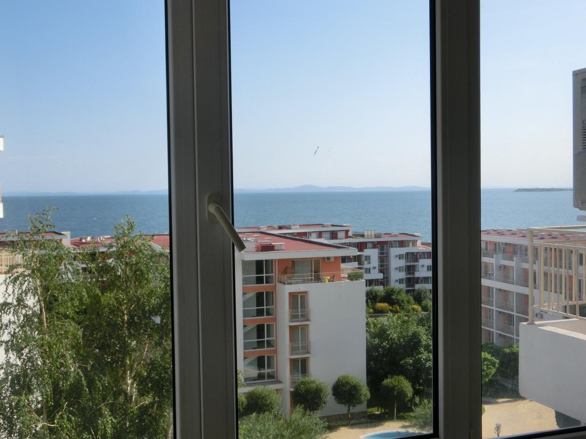 Sea View Crown Apartment On Complex With Pools And Beach, Szveti Vlasz Kültér fotó